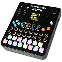 Sonicware SmplTrek （SDカード、ACアダプター付属、箱無し） Sonicware SmplTrek （SDカード、ACアダプター付属、箱無し）