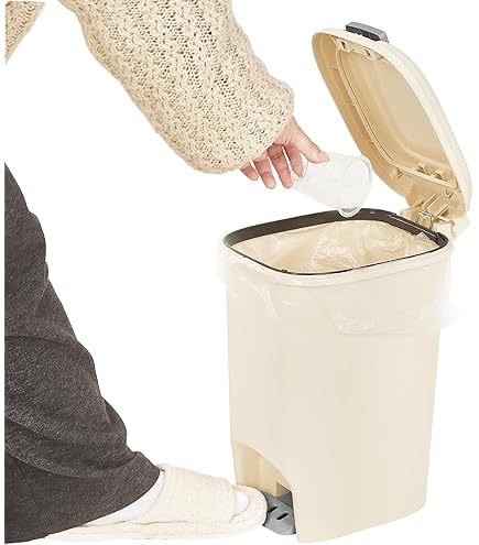 Amazon｜TOTO トイレ設備 チャームボックス(汚物入れ) 【YKB103