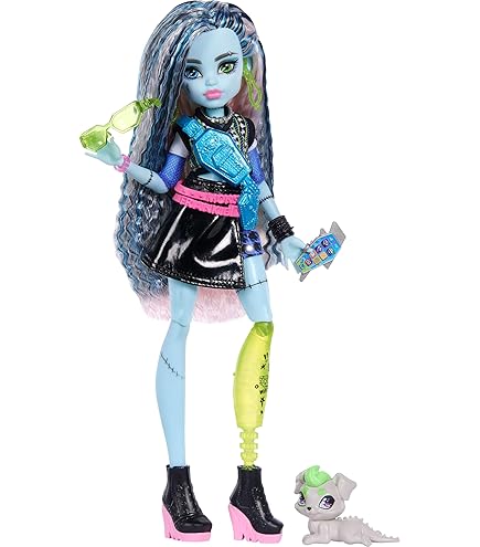 Amazon | Mezco Toyz リターンオブザリビングデッド人形 | Sadie