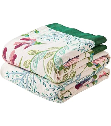 Amazon｜Hudson Bay 8 Point Blanket, Scarlet with Black Stripes by