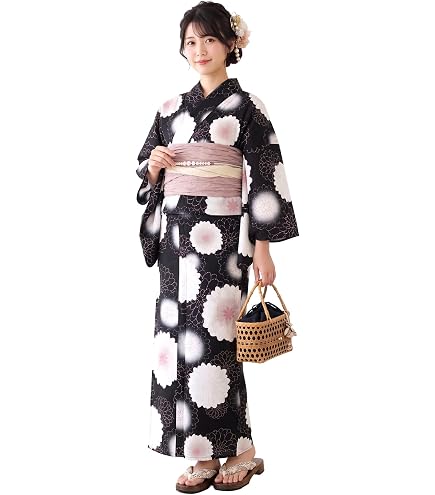 Amazon.co.jp: サンリオ(SANRIO) ハローキティ 浴衣と結び帯のセット