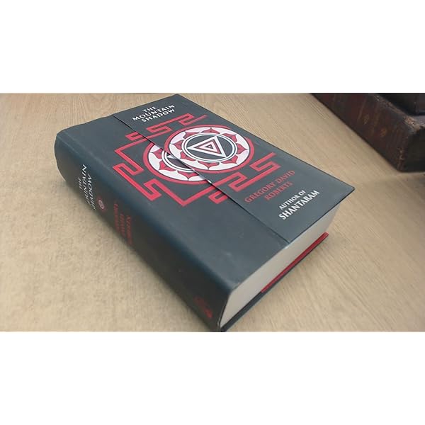 Amazon | Shantaram | Roberts, Gregory David | Action & Adventure