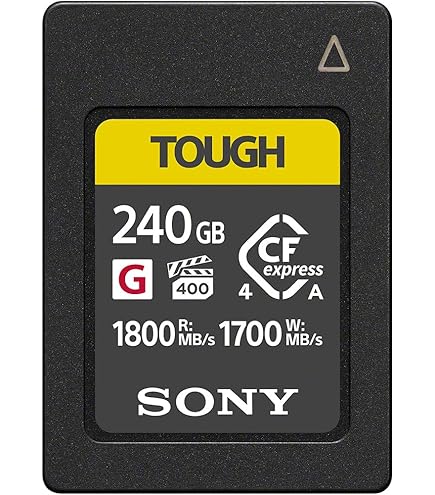 SONY α7R5 美品+ CFカードA 160G 3枚＋バッテリー3個他 SONY α7R5 美品+ CFカードA 160G 3枚＋バッテリー3個他 SONY α7R5 美品
