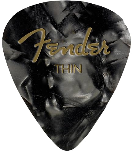 Amazon | Fender 【8色アソート】 8枚(各色1枚）ティアドロップ THIN