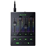 Razer Audio Mixer オーディオミキサー ミュートボタン付き ストリーミング配信 オーディオインターフェース 4チャンネル プリアンプ XLR入力 USB接続 プラグ&プレイ グランドループアイソレーター2つ付属 Chroma RGB搭