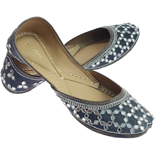 Fulkari Women's Glow Beads Soft Leather Jutis Bite And Pinch