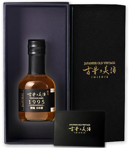 Amazon.co.jp: 十四代 秘蔵酒 純米大吟醸 古酒 1800ml : 食品・飲料・お酒