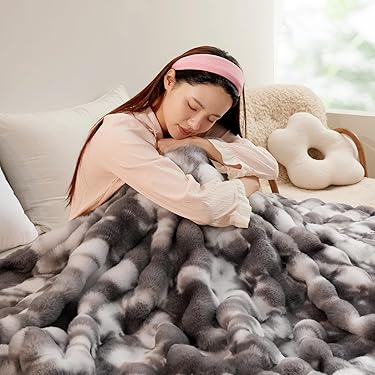 Amazon.co.jp 最新リリース: ブランケット・毛布 の新着