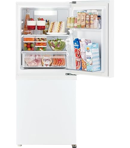 Amazon.co.jp: AQUA 【右開き】201L 2ドアノンフロン冷蔵庫 ミルク AQR