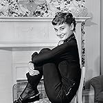 オードリー・ヘプバーン iPad壁紙 トライエックス オードリー・ヘプバーン 2022年 カレンダー オードリー・ヘプバーン iPad壁紙 トライエックス オードリー・ヘプバーン 2022年 カレンダー