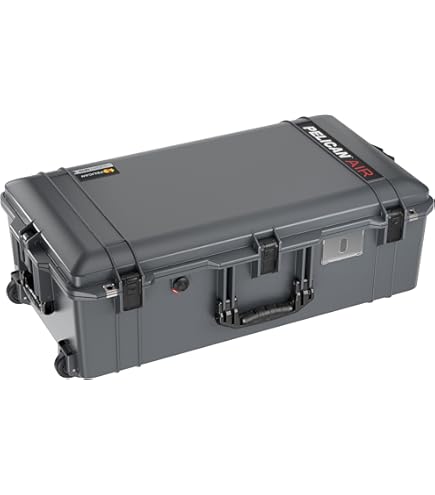 【未使用】PELICAN AIR 1615 ペリカンケース シルバー Amazon.co.jp: Pelican 1615 Air Case No Foam (シルバー