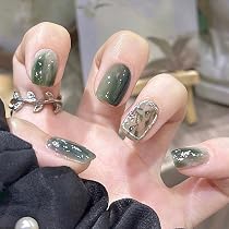 緑 量産型 ネイルチップ つけ爪⁄ネイルチップ ページ✲*ﾟ 名前入れ