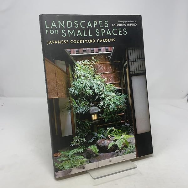 英文版 京町家の坪庭 - Courtyard Gardens of Kyoto's Merchant Houses