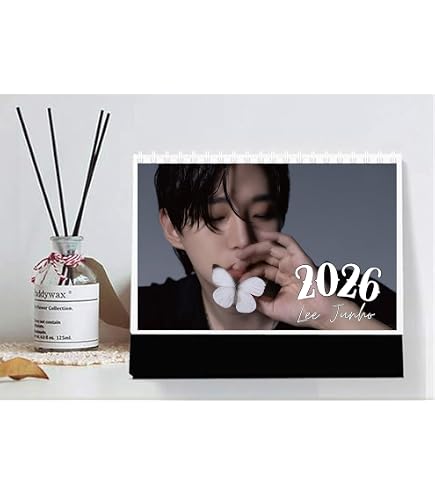 Amazon | イジュノ グッズ 2026年-2027年 2年分 卓上カレンダー (JUNHO