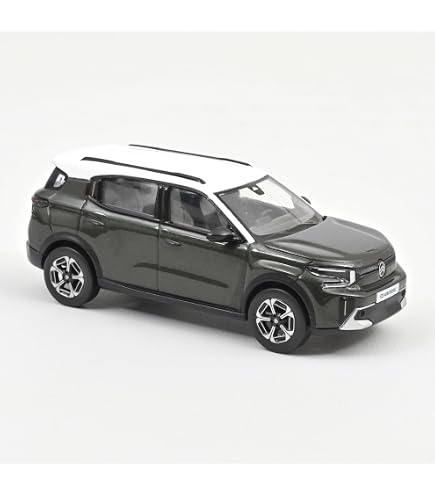 Amazon | NOREV 1/43 - シトロエン C3-2024。 | ミニカー・ダイ