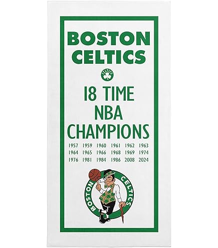 Amazon｜マンチェスター・ユナイテッドロゴ 赤いフェイス 布タオル