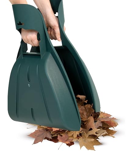 thumbnail image 2 of Amazing Garden Leaf Rake – Heavy Duty Telescopic Handle & Claw – Random Color, 18-Inch Head 2 of 6