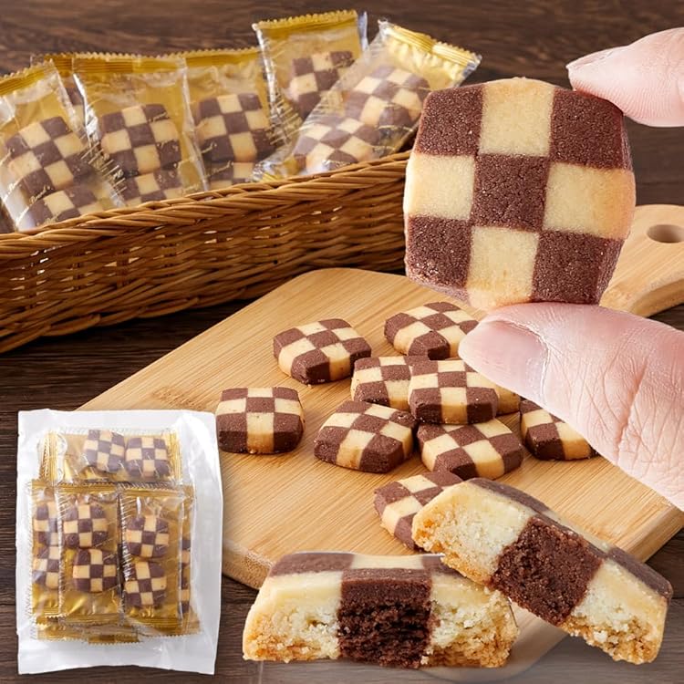 Amazon.co.jp: イトウ製菓 コンフェッティチェッカー 8枚入 : 食品