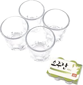 Amazon 韓国ソジュショットグラスセット ウイスキー テキーラ リキュールにも対応 食器洗い機使用可 透明ガラス製品 1 7オンス 4個 Love Is Ar ショットグラス 通販
