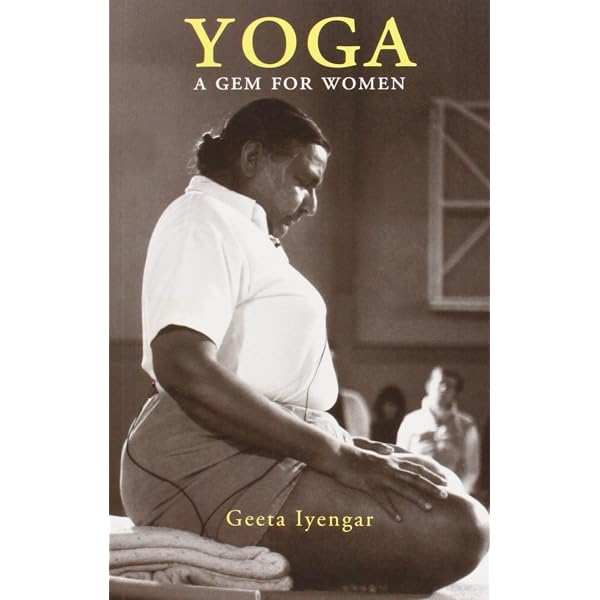 Amazon.co.jp: The Art of Yoga : 本