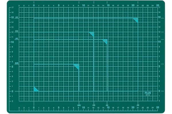 プラス カッターマット カッティングマット 両面 A4 230×320mm グリーン CS-A4 48-573