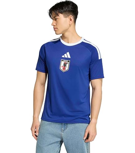 Amazon | ちいかわ日本代表 ハチワレ Tシャツ サッカー グッズ M