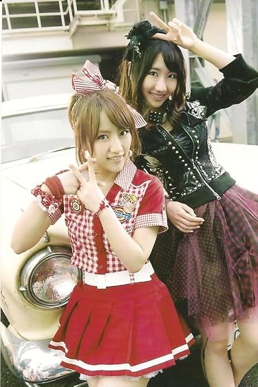 女性アイドルグループ - 高橋みなみさん柏木由紀さん。
