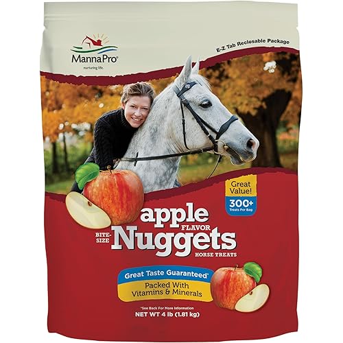 Manna Pro Bite-Size Nuggets for Horses – Horse Training Treats – Apple Flavored Treats – 4 pounds