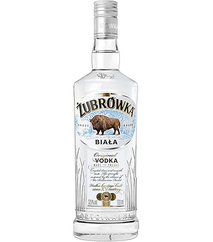 Amazon.co.jp: Beluga 国分 ベルーガ ノーブル [ ウォッカ 40度 ロシア