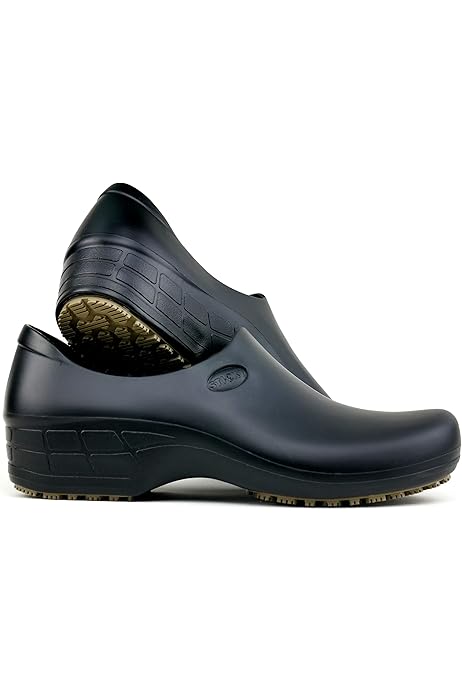 amazon slip resistant shoes