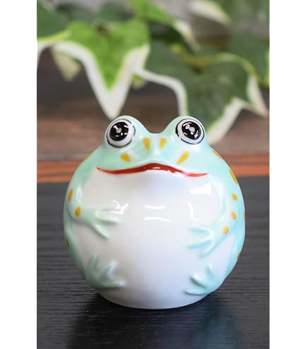 Amazon.co.jp: 和座の蔵 開運 無事 カエル 置物 九谷焼 福かえる 盛