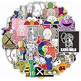 Amazon Co Jp 64枚kawsステッカーセット Kawsシール 防水シール スーツケース バイク ヘルメットなど適用 文房具 オフィス用品