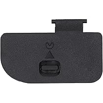 ジャンク　Nikon D3300 バッテリー蓋なし ジャンク Nikon D3300 バッテリー蓋なし ジャンク】 NIKON D3300