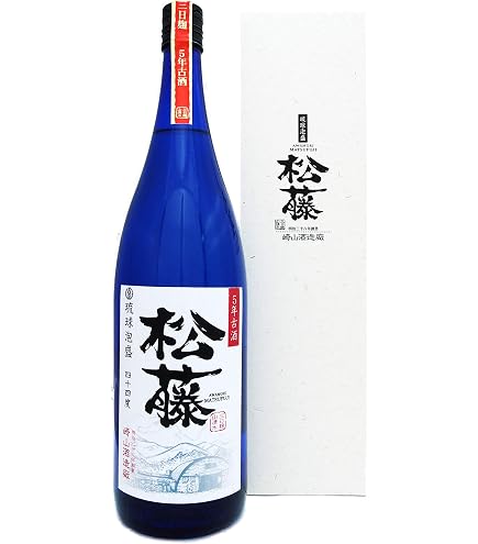 Amazon.co.jp: 泡盛 松藤 3年古酒 筒箱入り 30度 720ml 崎山酒造廠