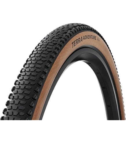 Amazon | Maxxis Reaver タイヤ - 700 x 45 チューブレス