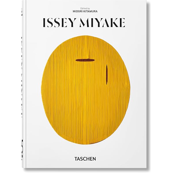 三宅一生の発想と展開―Issey Miyake east meets west (1978年) |本