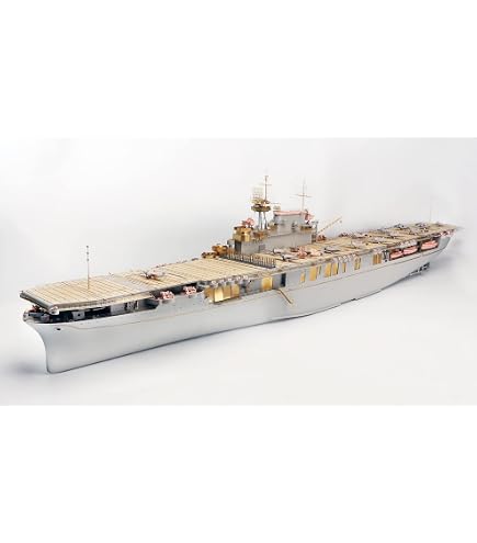 プラモデル トランペッター 1/350 米海軍 空母 CV-63 キティーホーク