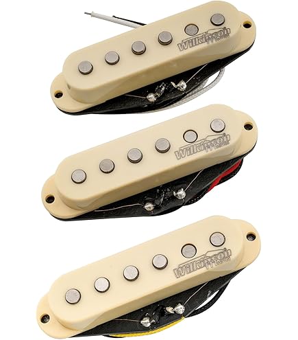 Amazon.co.jp: Wilkinson ヴィンテージトーン Alnico V ストラト