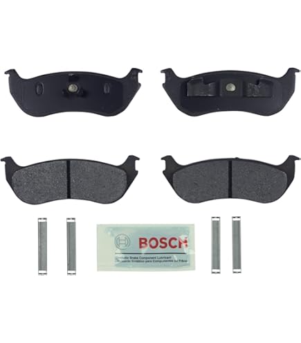 フォード エクスプローラー2013〜19 ブレーキパッド 前後セット BOSCH Amazon | BOSCH BC833 QuietCastプレミアムセラミックディスクブレーキ