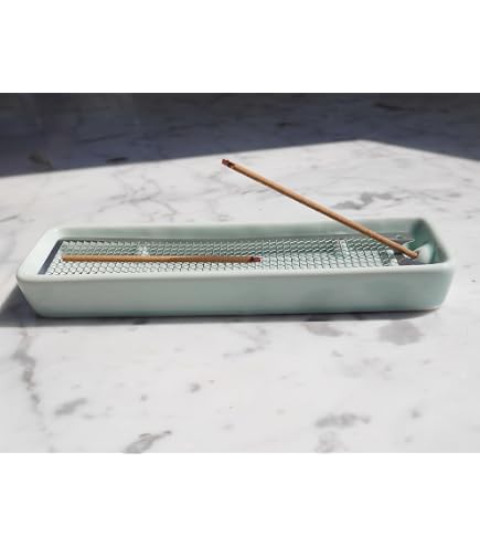 Amazon｜高麗陶房 宮岡 英夫 白磁 千鳥 香炉 茶道具 共箱＆共布＆陶歴