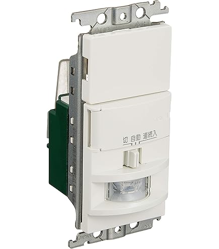 Amazon | パナソニック 壁取付熱線センサ付自動スイッチ ホワイト