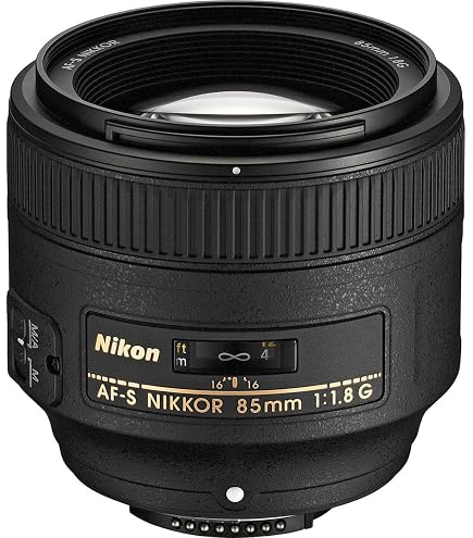 Nikon AF-S DX NIKKOR 35mm f/1.8G Lens with Auto Focus for Nikon