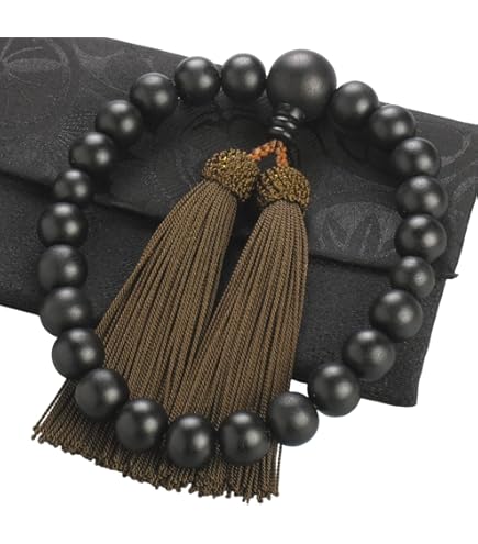 Amazon｜【数珠】中国桃の種に羅漢像を一つ一つ手で彫刻した貴重な念珠