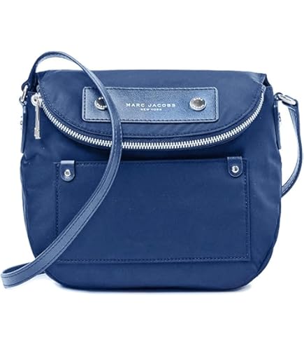 ★早い者勝ち★MARC JACOBS QUILTED NYLON CROSSBODY BAG Marc Jacobs Quilted Nylon Crossbody Bag in Kombu Green