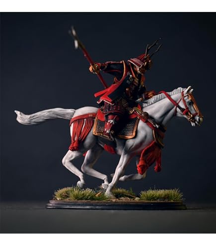 Amazon | 戦国大甲冑人形/真田幸村 | フィギュア・ドール 通販