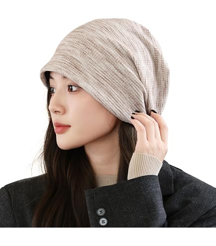 Amazon.co.jp: 優里グッズFC限定ニット帽 : ファッション