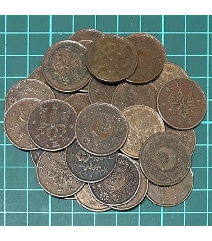 Amazon.co.jp: 古銭 約1kg 大量出品 古銭まとめ （5-33） : ホビー