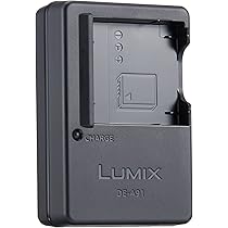 LUMIX デジタルカメラ バッテリーチャージャーメモリーカード付き Amazon | Panasonic LUMIX バッテリーチャージャー DE-A11A