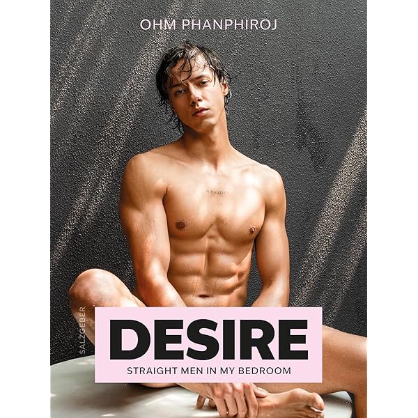 Amazon.co.jp: The Asian Male - 3.AM : 本