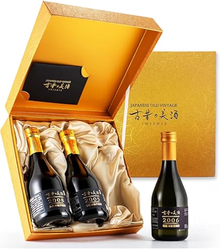 Amazon.co.jp: 霧島酒造 ＜玉＞ 金霧島 箱付き 30度 900ml : 食品